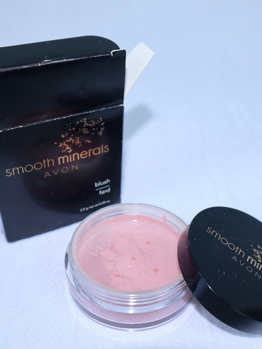 Avon Smooth Minerals Blush Loose Powder M302 Rose Radiance NIB